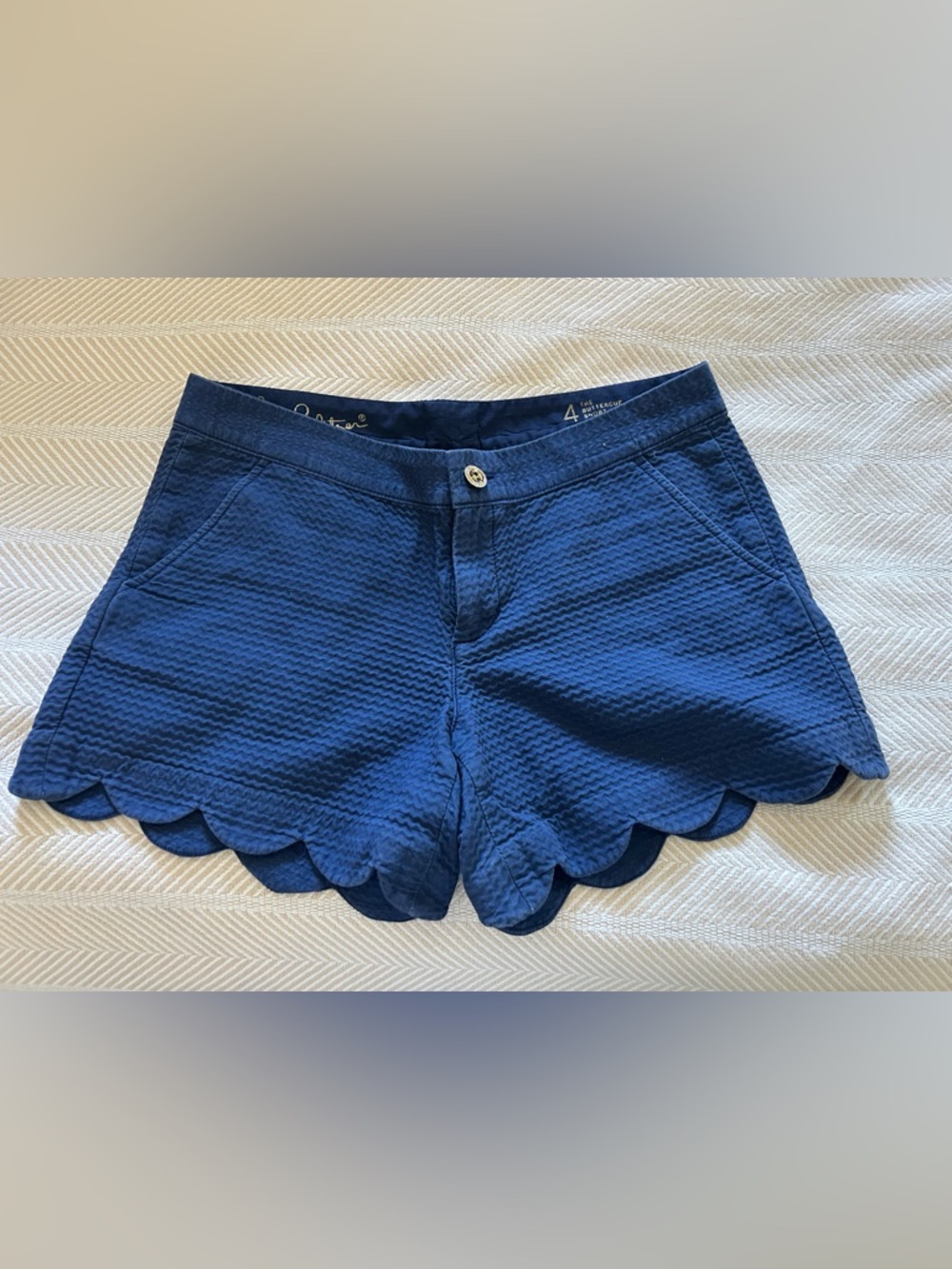 Lilly Pulitzer Navy Scallop-Hem High Waist Shorts